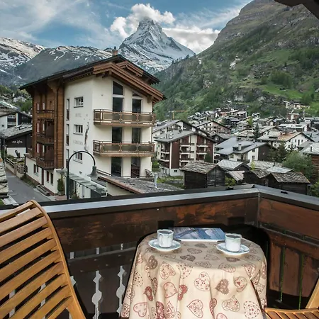 Haus Laurin * Zermatt